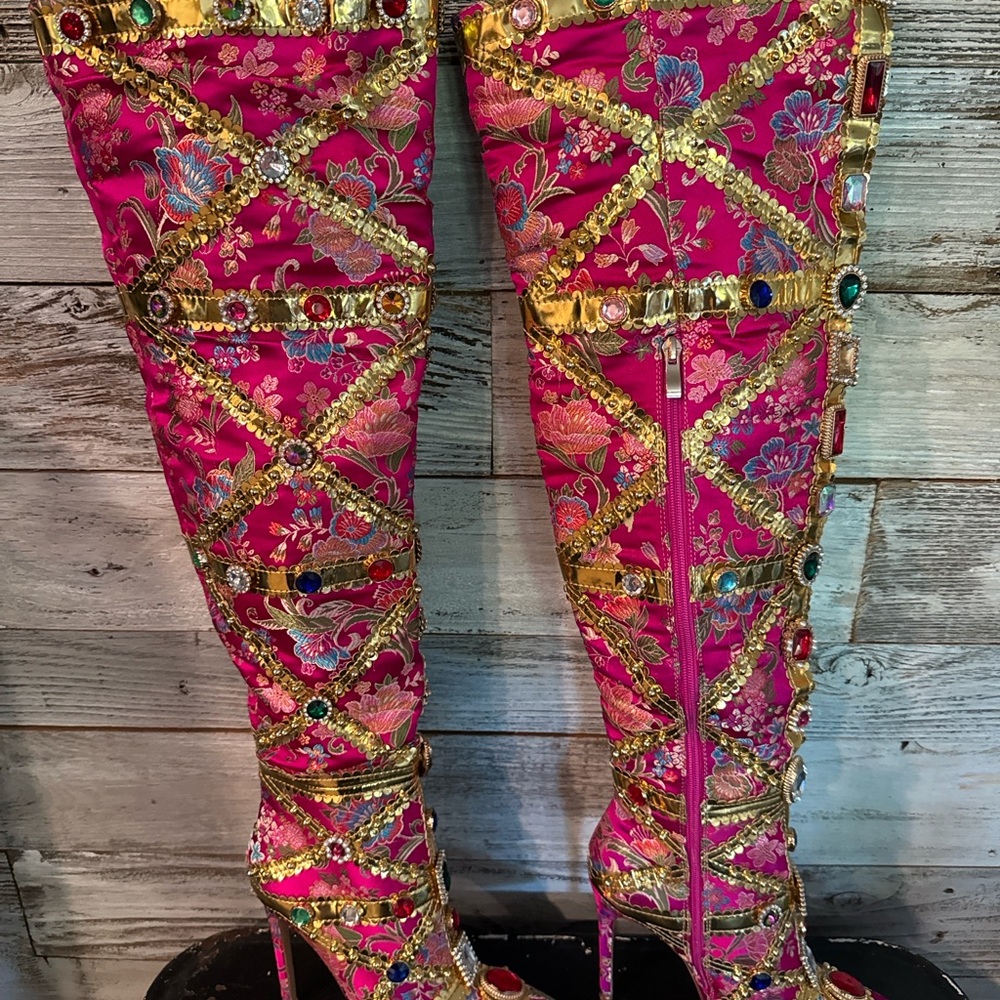 NWT Vibrant Jewel-Embellished Heeled Boots - Picture 3 of 5